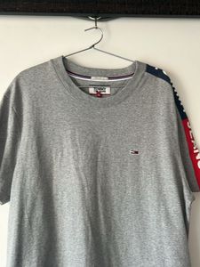 Tommy Jeans Grey Tee XL