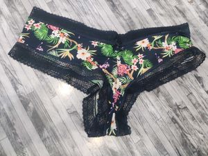 Floral Print Briefs 36 size 🧡