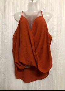 Chic Rust-Colored Top