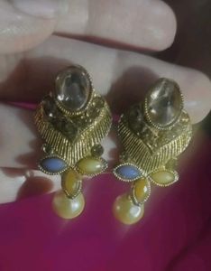 Golden Jewellery Set