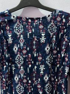 Women’s Kurtha