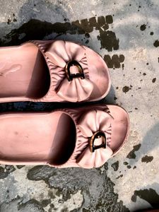 Cute Bow Slides