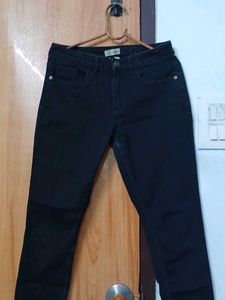 Black Faded Jean&#39;s For Women