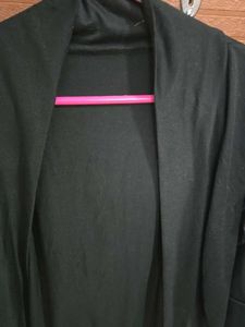 Black Shrug