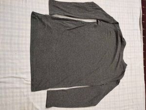 Full Sleeves Tshirt.