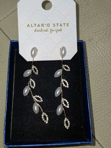 Altar&#39;d State Leaf Drop Earrings