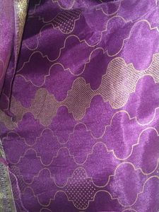 Iam Selling a Ethnic Wear Saree Traditional Sare