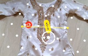 New Stunning Organza Mirror work kurta set💫