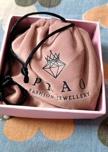 Prao Earrings ✨❤️💕