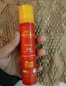 Minimalist Anti-Dandruff Serum &amp; Aqualogica Detan