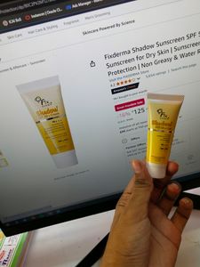 Fix Derma Shadow SPF 50+ Cream PA++