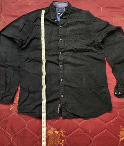 Black long sleeve shirt