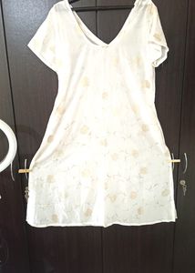 Women Sheer White Tailor Made Kurti Il B 42 I
