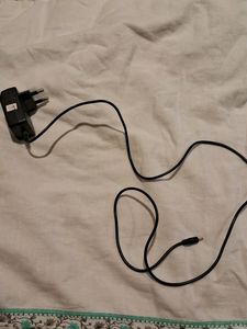♡Pin Charger 110-240V♡