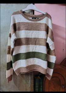 Beautiful Womens Woollen T Shirt