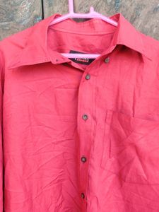 Formal Shirt Maroon For Men (used)