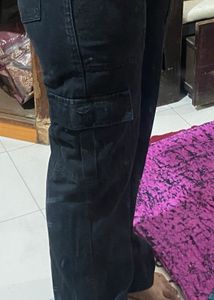 Women Black Cargo Pants