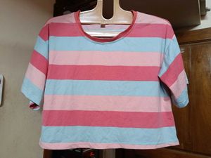 CUTE CROP TOP