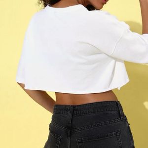 Stylecast X Hersheinbox White Graphic Crop Tshirt