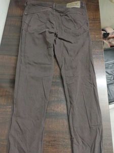Men&#39;s Brown Jeans