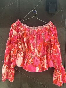 Floral Off-Shoulder Ruffle Blouse
