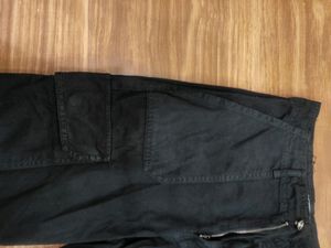 zara cargos
