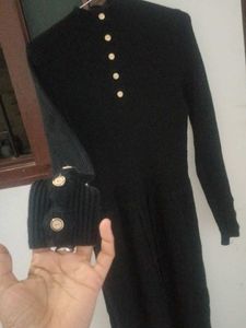 Black Button-Down Knit Top❣️😎