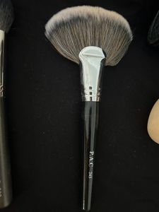 Almost New PAC Makeup Brushes &amp; Beauty Blender