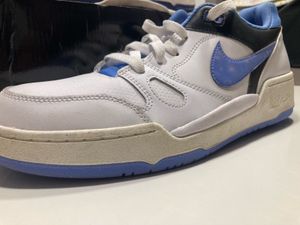 Nike Air Resolution Sneakers