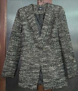 Elegant Tweed Blazer