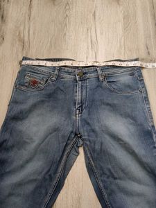 Ma2346 Twills jeans waist 36 inches