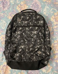 Windstar Backpack - Geometric Print