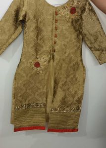Gold Embellished Kurti