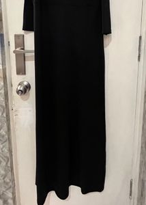 Global Desi Ethnic Gown In Black