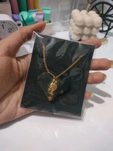 Resin Heart Pendant - Chain Aesthetic Black Gold