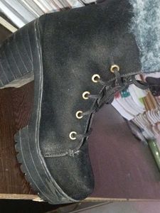 Stylish Black Heeled Boots