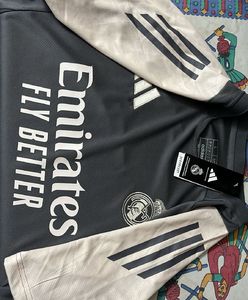 ADIDAS AEROREADY REAL MADRID TRAINING JERSY 24/25