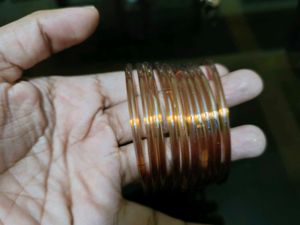 Brown Glass Bangle Set