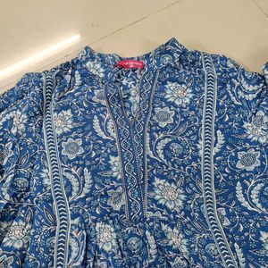 Blue Floral Print Top