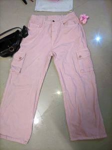 💗Pink Cargo For 250✨