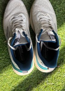 Red Tape Sports Shoes