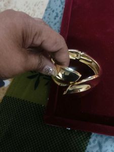 Gold Tone Bangle