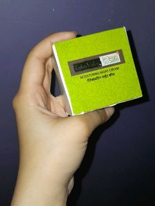Retexturing Night Cream