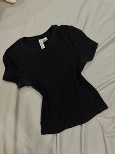 HnM black ribbed top