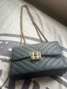 Chic Black Shoulder Bag
