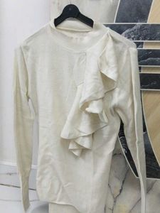 Elegant Ruffle Knit Top