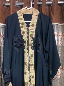 Beautiful Curosio..abaya....
