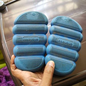 Cute Blue Clogs size EU 21