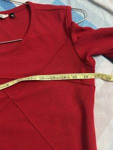 Chic Red Cold Shoulder Top with Asymmetric Stitch