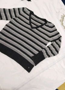 cropped vintage light sweat shirt 🖤